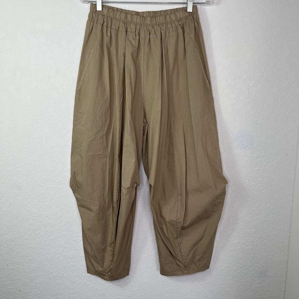Avolto Khaki Cotton Tappered Pants Size M, breathable, comfort, modern, casual